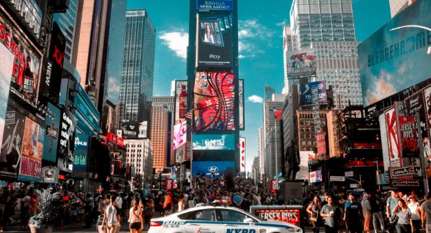 Redevelopment des One Times Square – New Yorker Wahrzeichen wird zum Besucherzentrum mit Aussichtsplattform